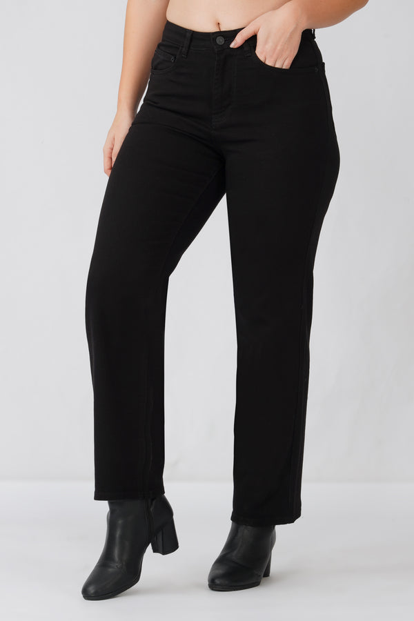 780 STRAIGHT FIT JEANS -BLACK
