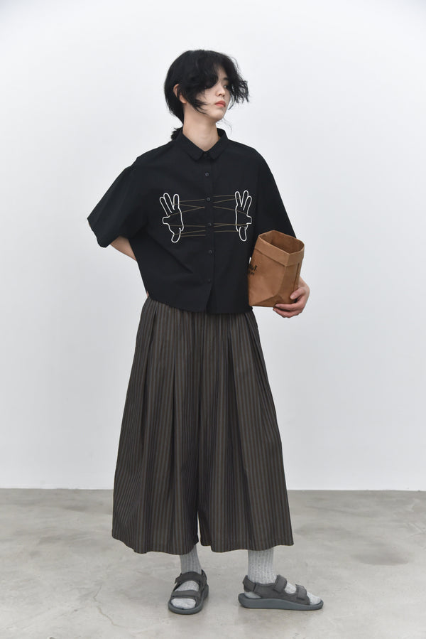 Cropped Length Cotton Shirt Fingers